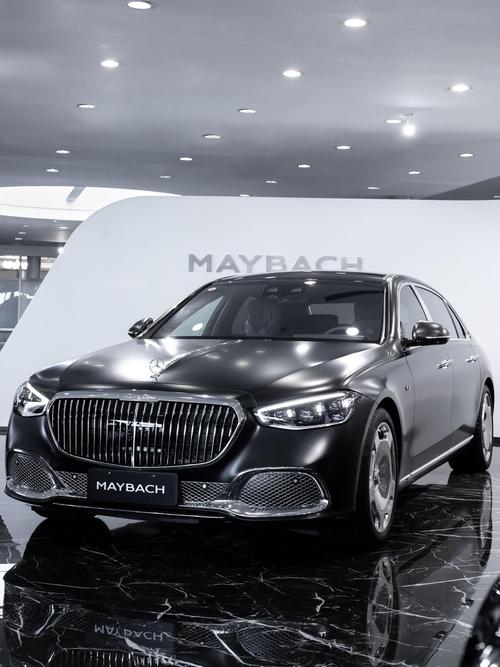 重庆大渡口区创时锐企业管理咨询岚图汽车的售后服务让用户无忧出行，迈巴赫未来的豪华车趋势