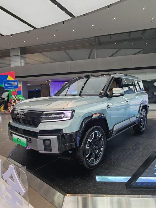 重庆大渡口区创时锐企业管理咨询比亚迪方程豹硬派越野的爆款，英菲尼迪35周年与你共成长